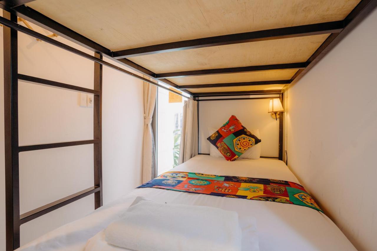 Wanderlust - Beach Side Hoi An An Bàn Εξωτερικό φωτογραφία
