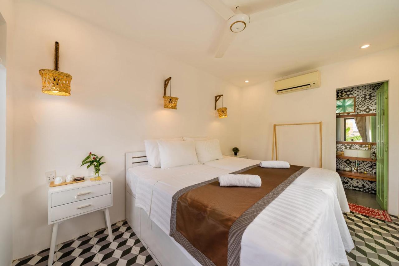 Wanderlust - Beach Side Hoi An An Bàn Εξωτερικό φωτογραφία
