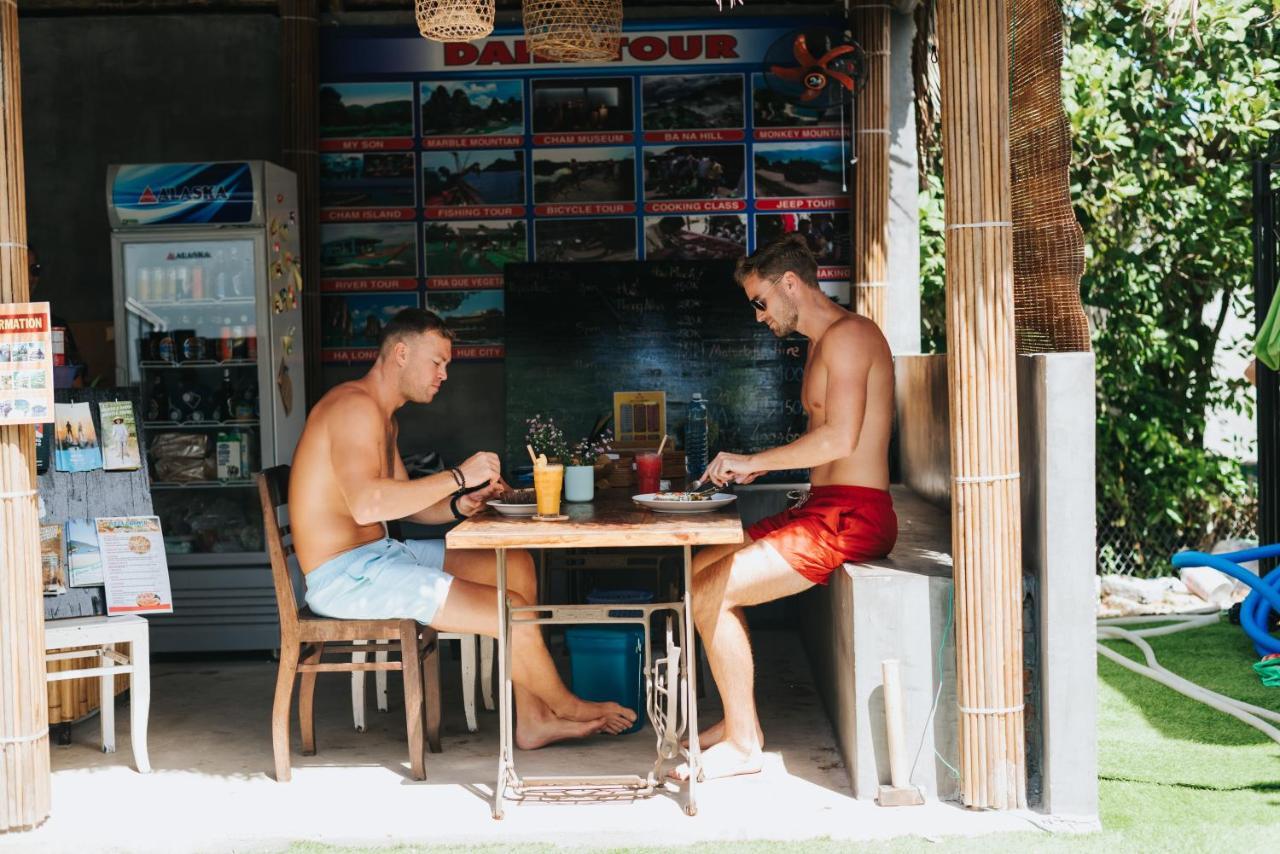 Wanderlust - Beach Side Hoi An An Bàn Εξωτερικό φωτογραφία