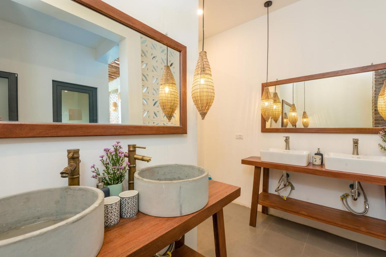 Wanderlust - Beach Side Hoi An An Bàn Εξωτερικό φωτογραφία